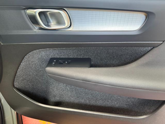VOLVO XC40 T4 Recharge Plug-in Hybrid auto Core N1 +iva