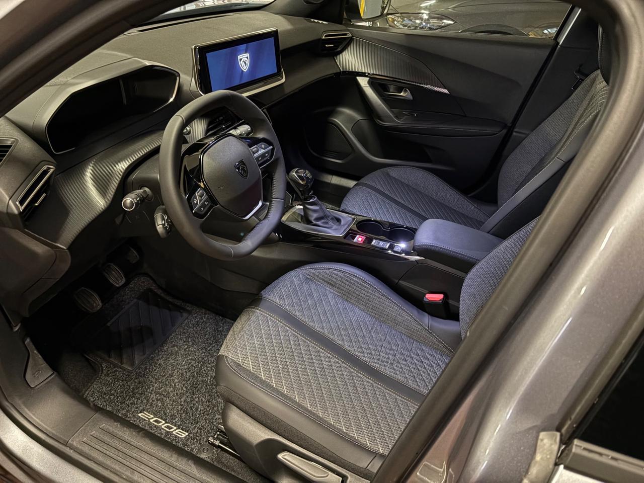 Peugeot 2008 PureTech 100 S&S Allure NEOPATENTATI....!!!!