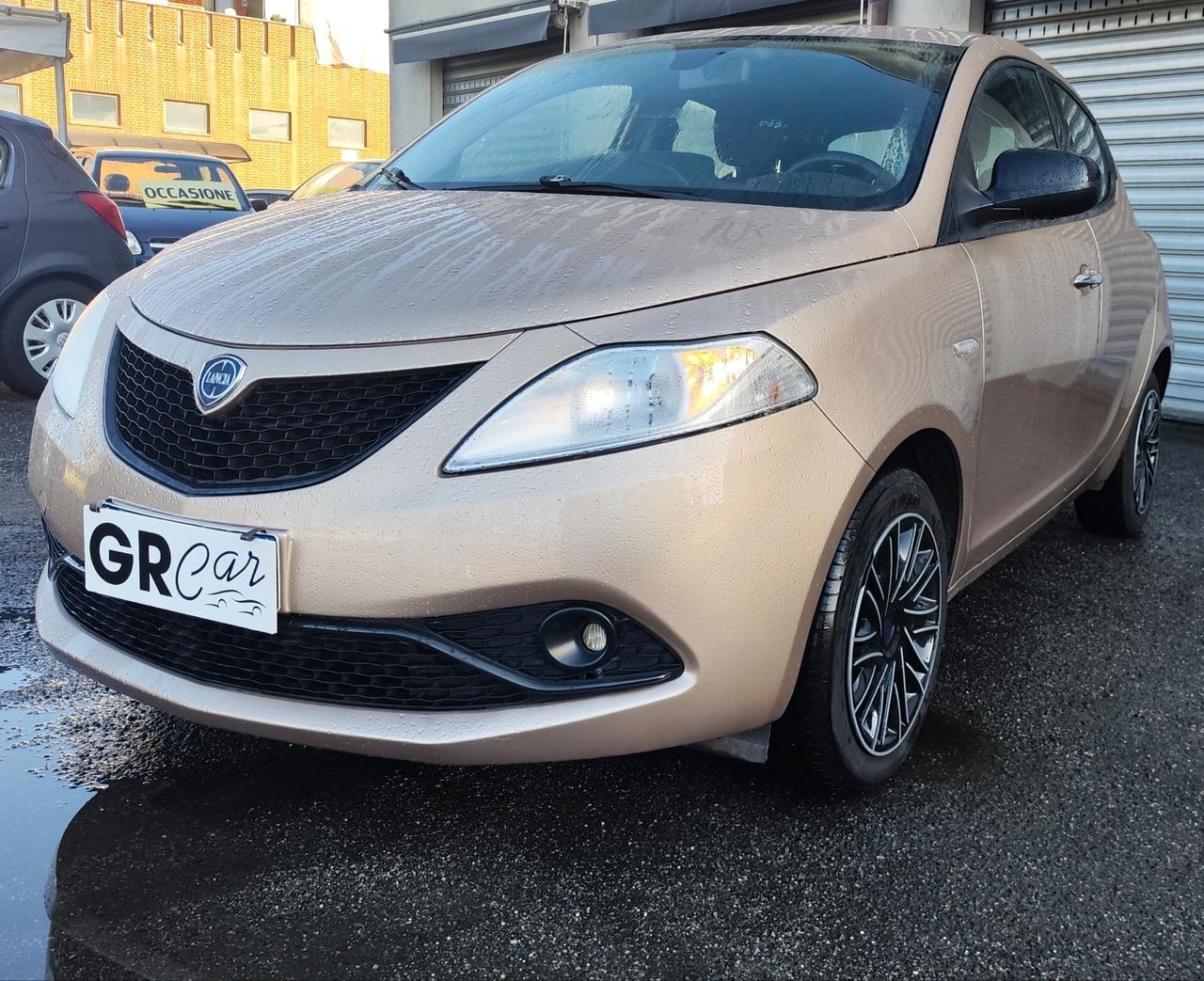 Lancia Ypsilon 1.2 69 CV 5 porte GPL Ecochic Gold