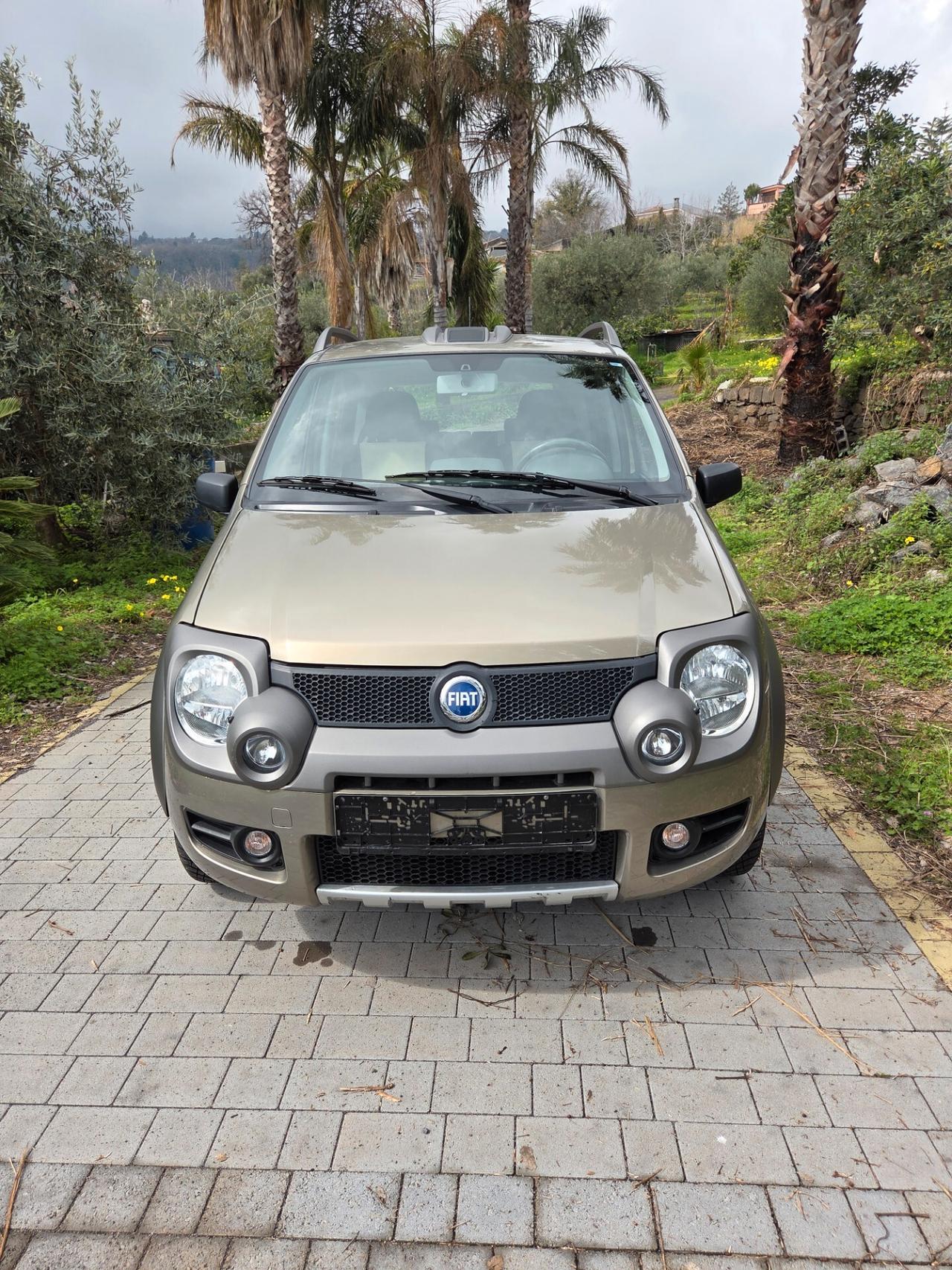 Fiat Panda 1.3 MJT 16V 4x4 Cross