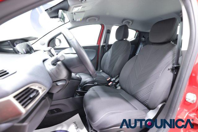 LANCIA Ypsilon 1.0 FIREFLY 5 PORTE S&S HYBRID GOLD FARI LED