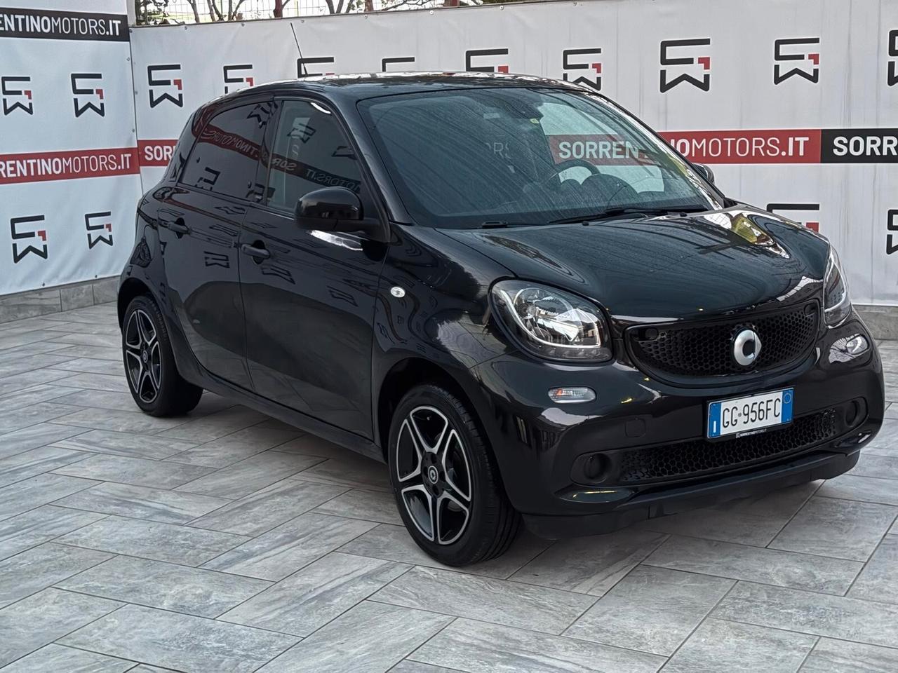 Smart ForFour 60 1.0 Black Passion