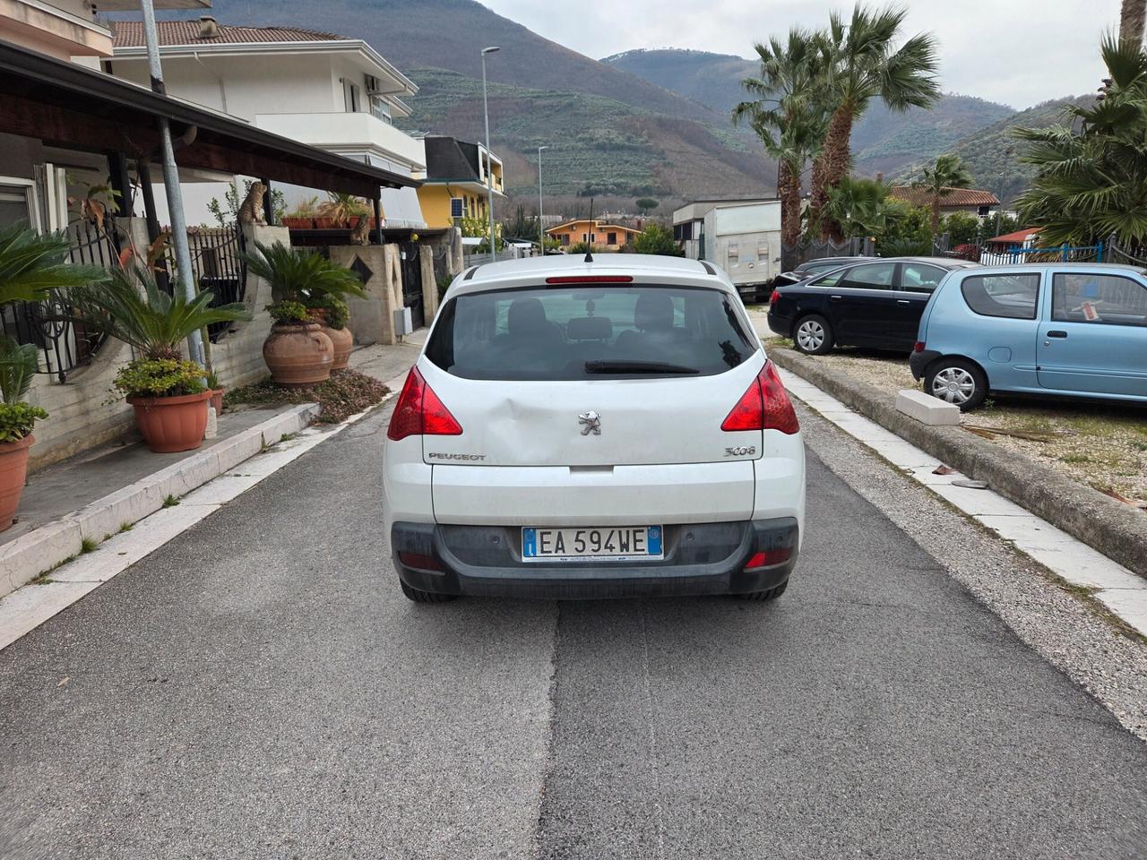 Peugeot 3008 1.6 HDi 110CV cambio robotizzato Tecno