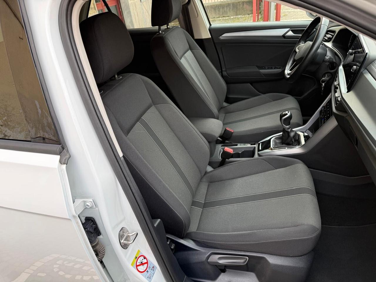 Volkswagen T-Roc 2.0 TDI 115cv 2023 UNICA