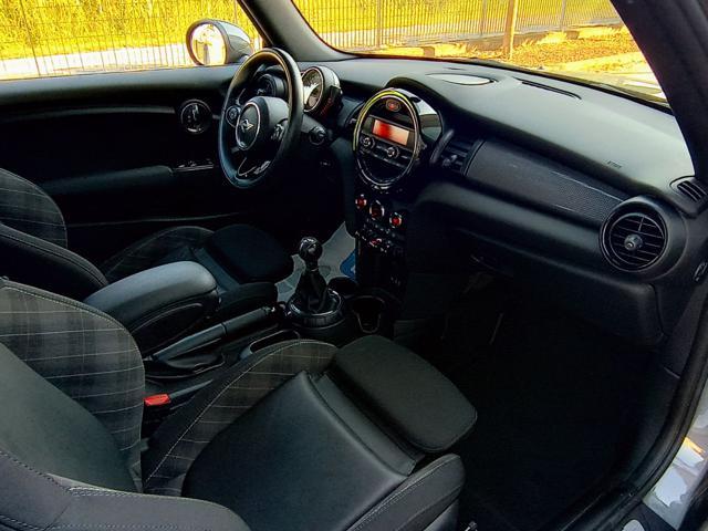 MINI Mini 1.5 Cooper Cabrio