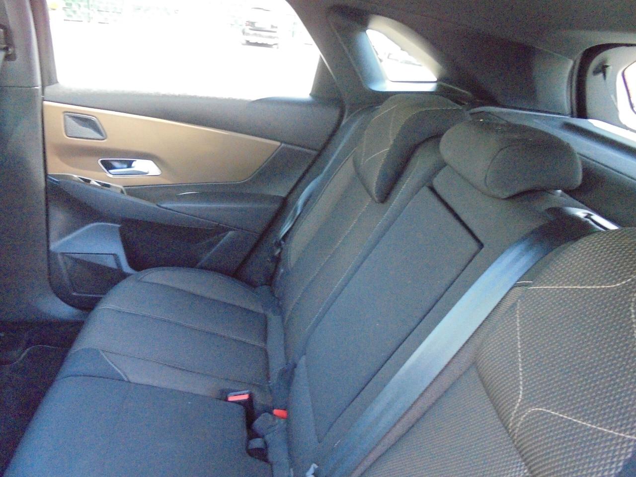 Ds 7 Crossback BlueHDi 180 aut. Business