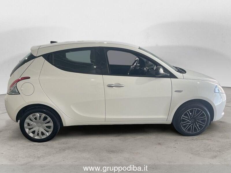 Lancia Ypsilon III 2021 1.0 firefly hybrid Gold s&s 70cv