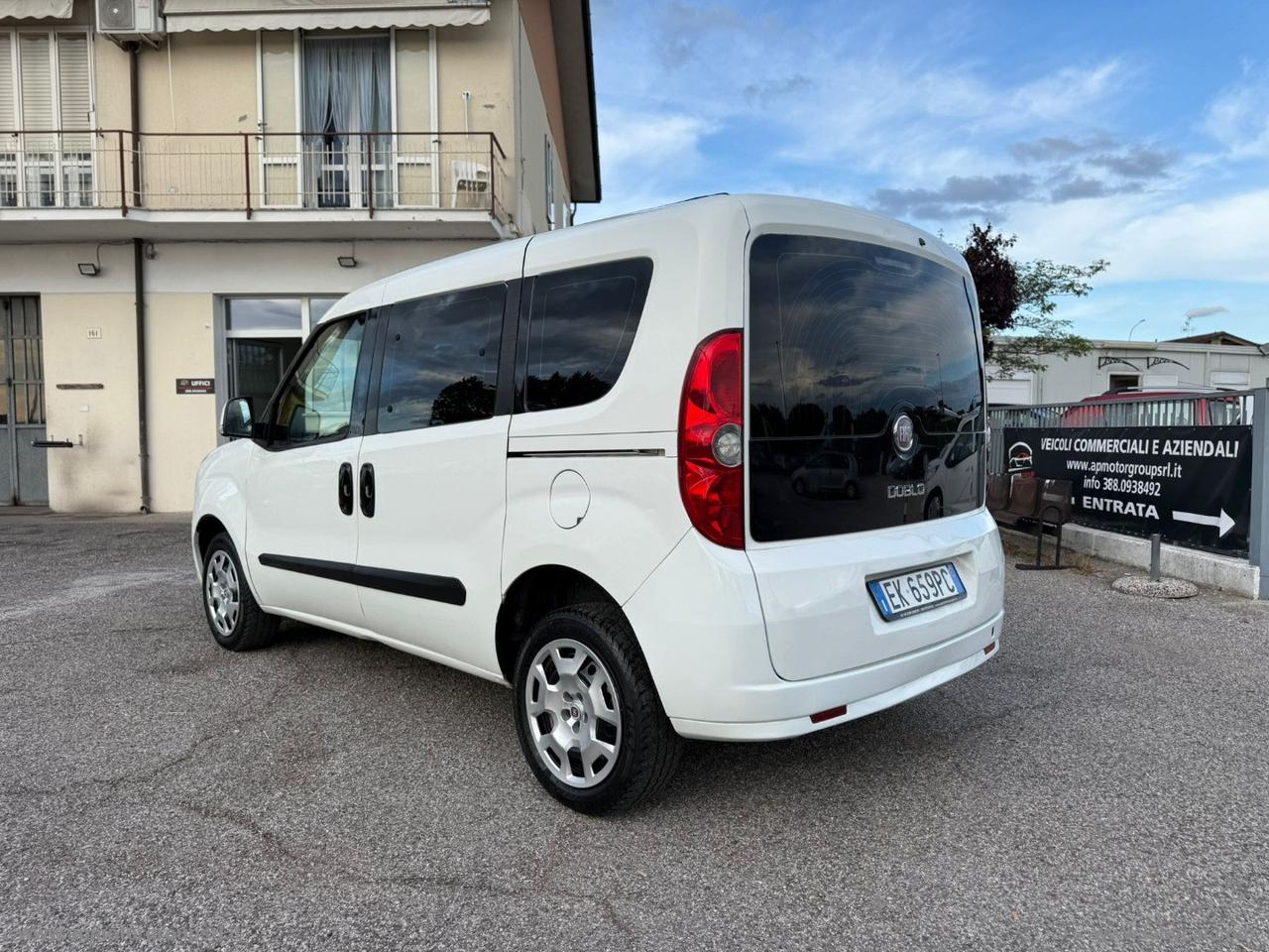 FIAT Doblò 1.4 16V Emotion