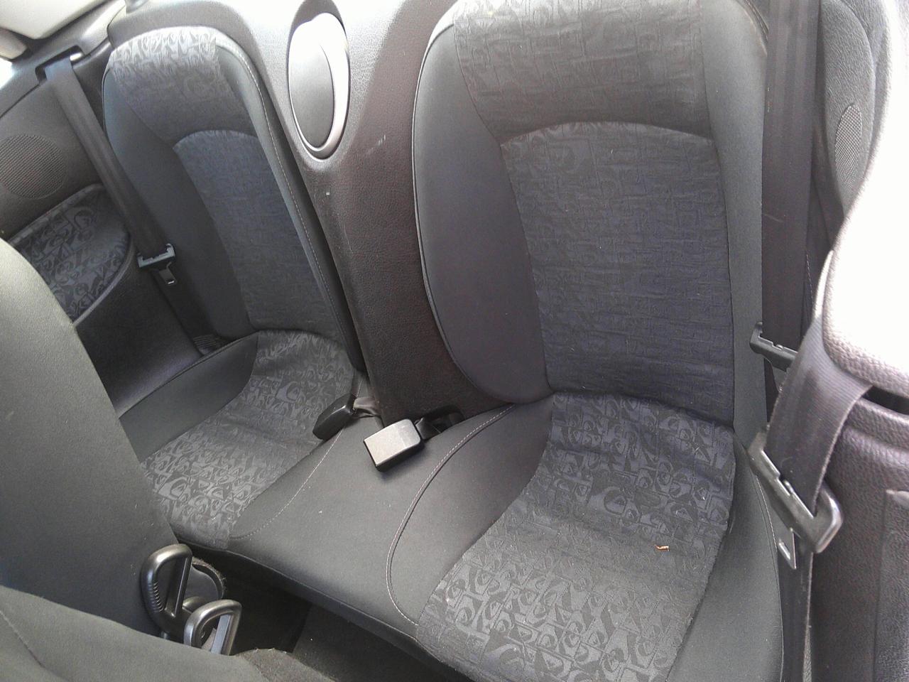 Peugeot 206 1.6 HDi FAP CC Quiksilver CABRIO 05