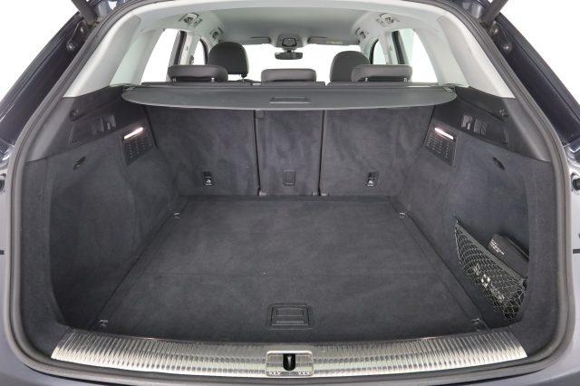 AUDI Q5 Q5 40 TDI quattro S tronic Business