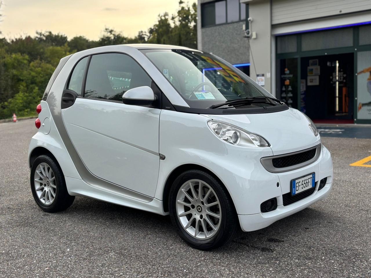 Smart ForTwo 1000 52 kW coupé passion