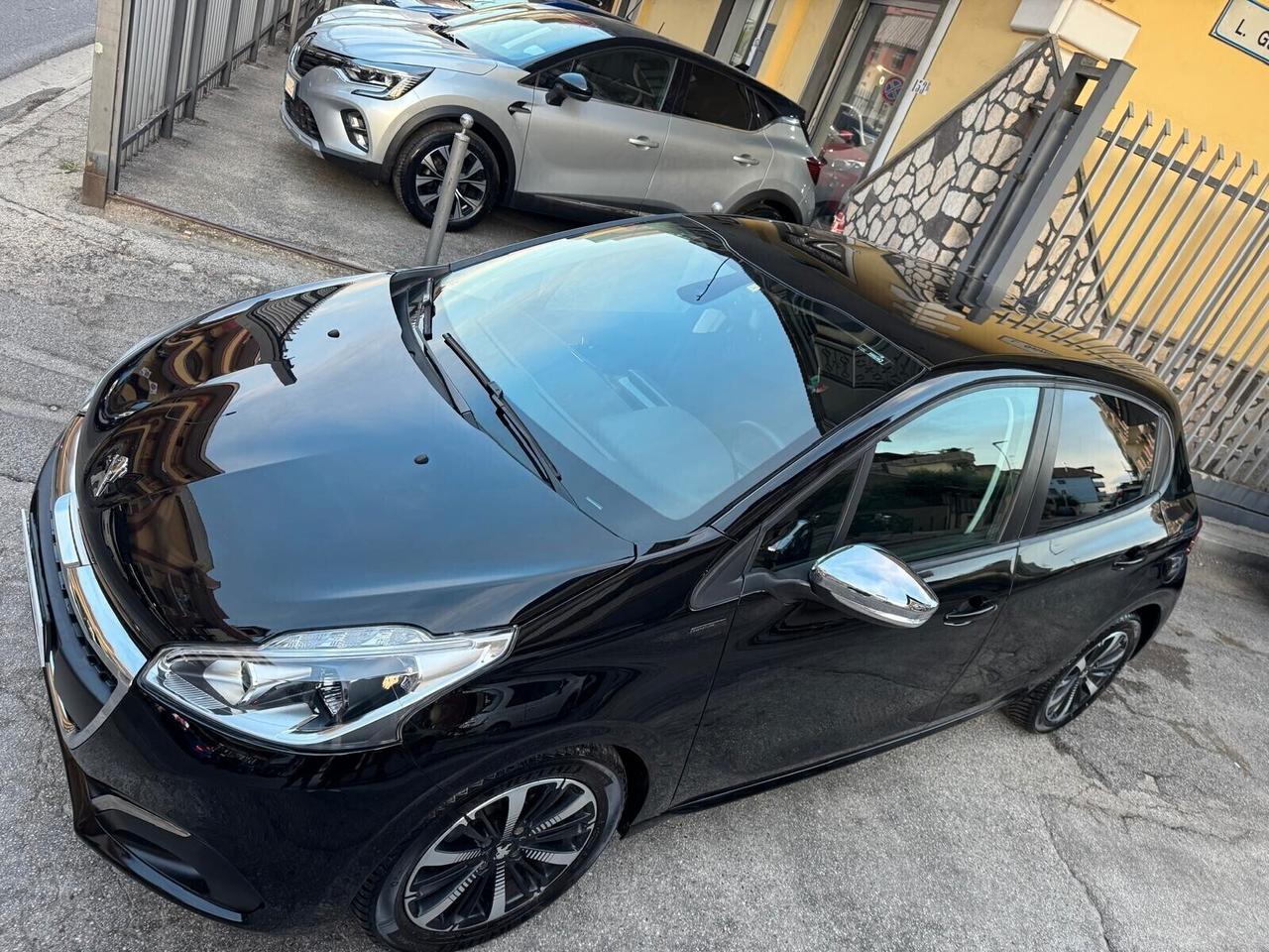 Peugeot 208 BlueHDi 100 S&S Allure Pack"Full Optional"