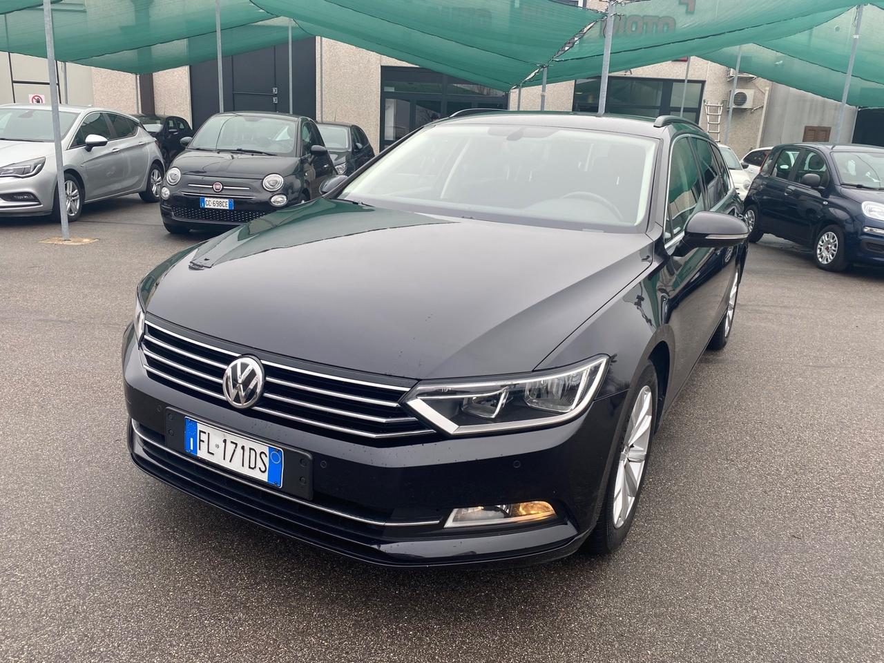 Volkswagen Passat My18 Sw 2.0 150 Cv DSG Navi Garanzia Full