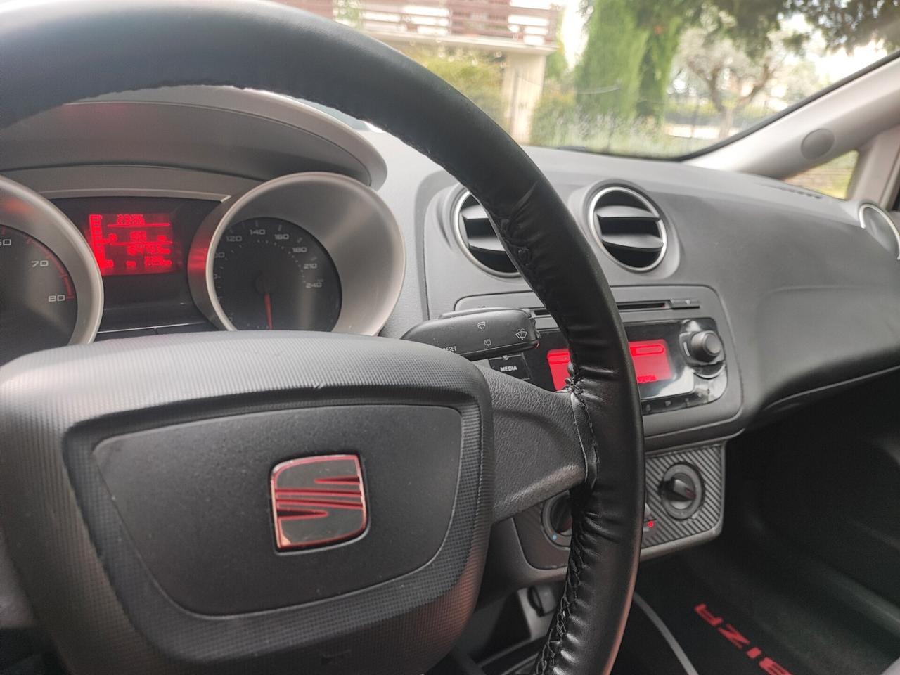 Seat Ibiza 1.4 Benz euro 4 neopatentati