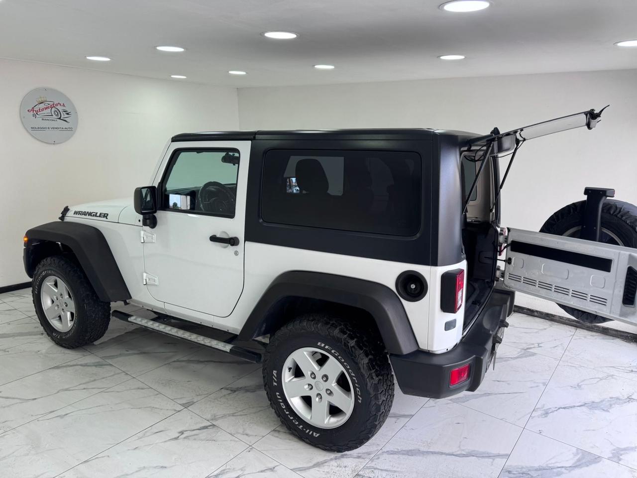 Jeep Wrangler 2.8 CRD DPF Sport Auto-2012