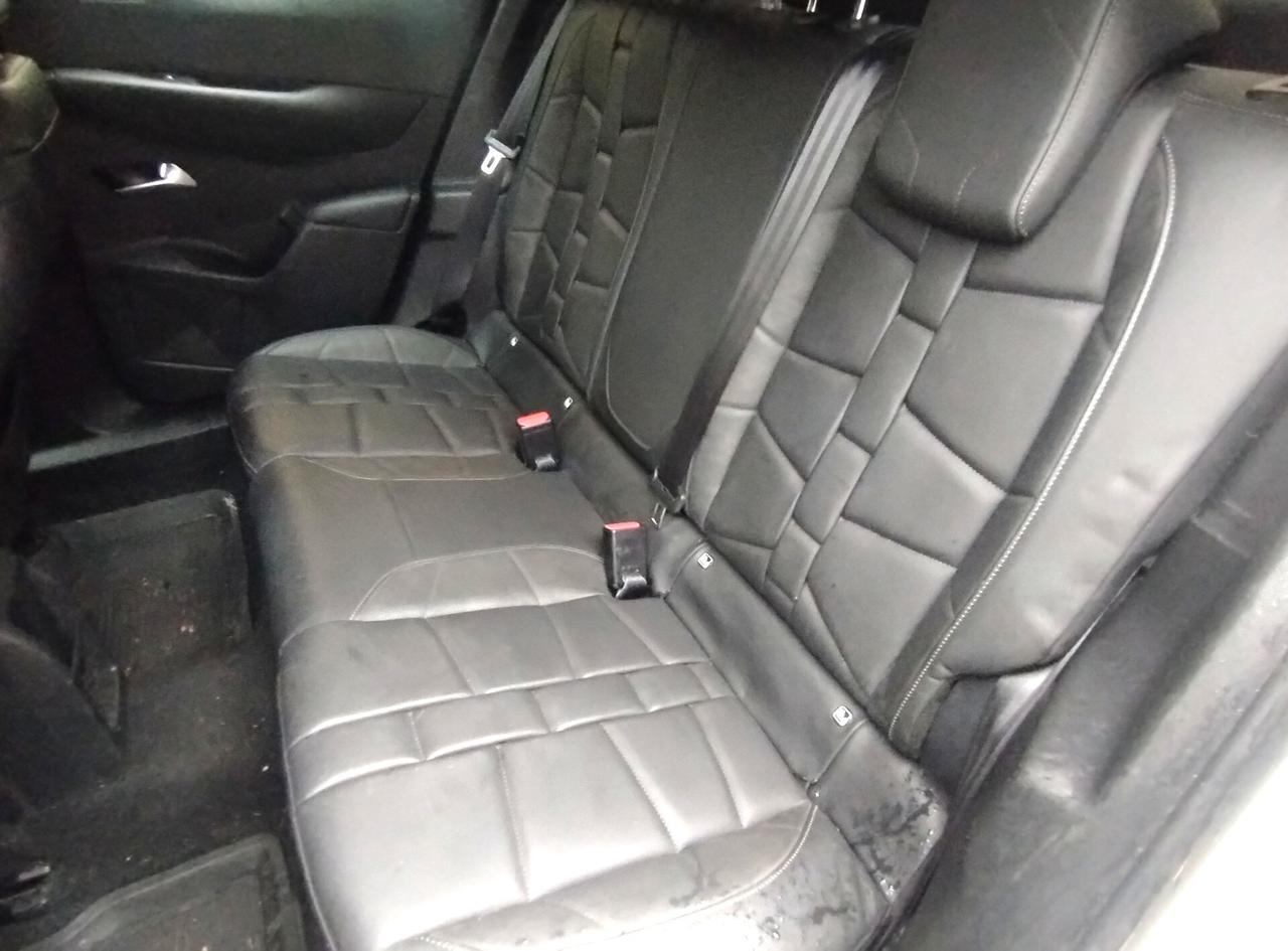 Ds DS3 3 Crossback BlueHDi 130 aut. Performance Line