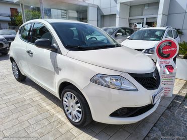 LANCIA Ypsilon 1.2 69 CV 5p. GPL Ecochic Ele.Bl