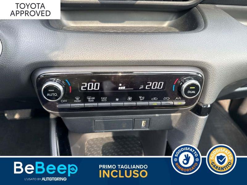 Toyota Yaris 1.5 HYBRID LOUNGE