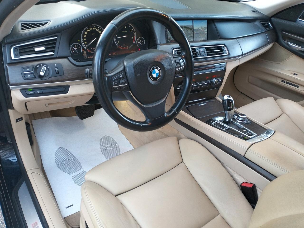 BMW 730 d Serie 7 F/01-02 Futura auto