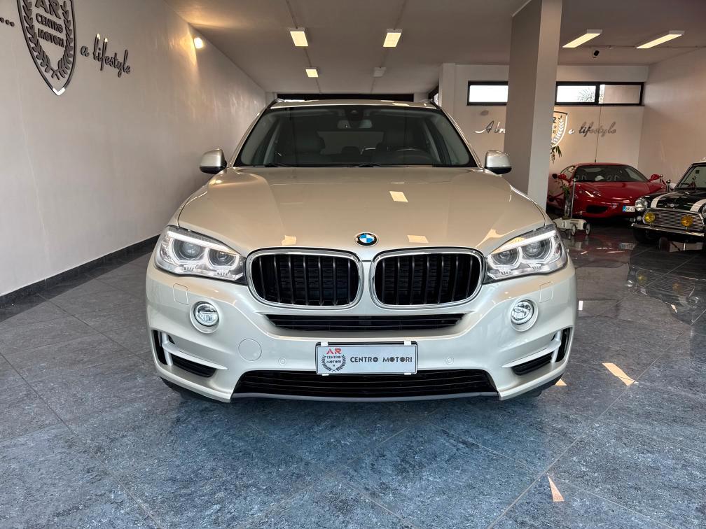 BMW X5 xdrive25d 218 CV Navi Led Dvd Uniprop