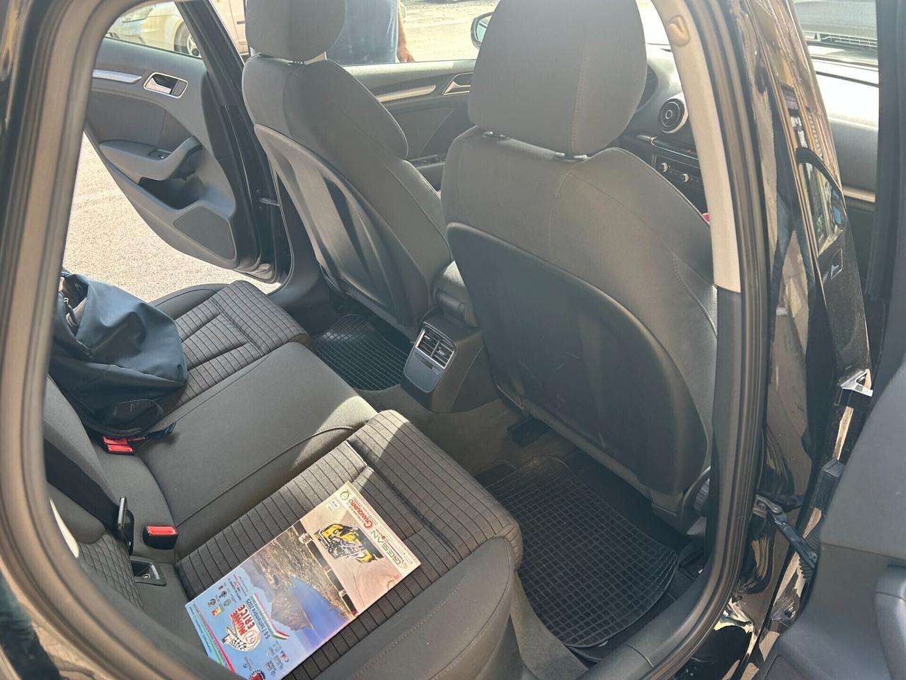 Audi A3 1.6 TDI clean diesel Ambiente
