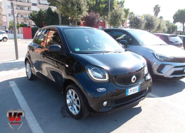 SMART FORFOUR 1.0 BENZ-GARANZIA FULL
