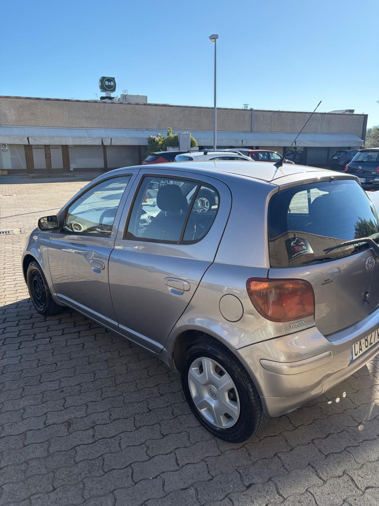 Toyota Yaris 1.4 tdi D-4D cat 5 porte Sol