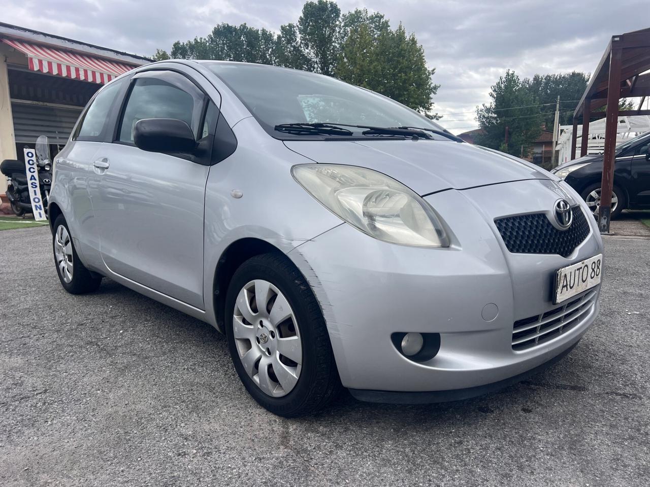 Toyota Yaris 1.3 3 porte Navi