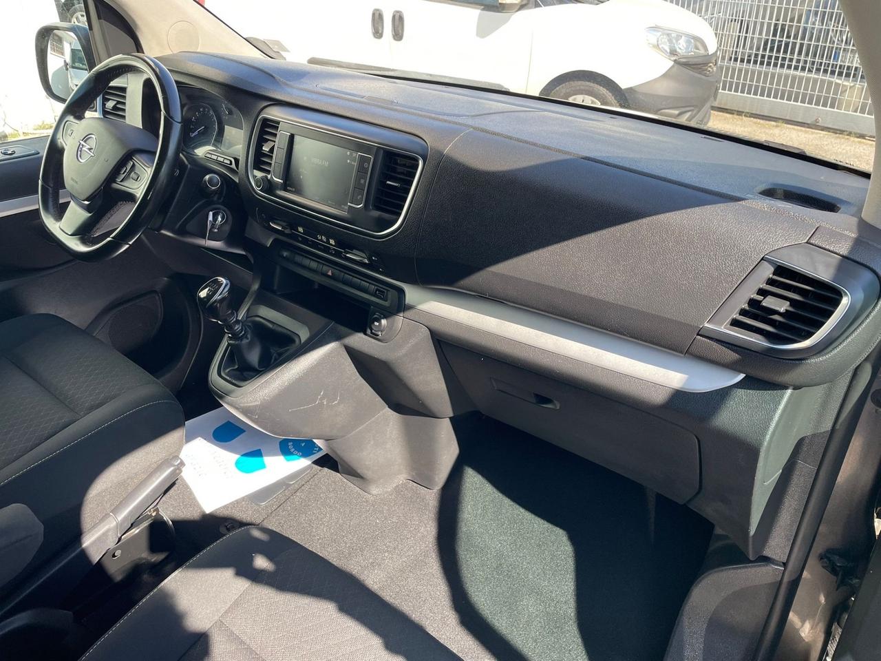 Opel Vivaro Life 2.0 Diesel 145CV PASSO LUNGO 8 POSTI FULL OPTIONAL
