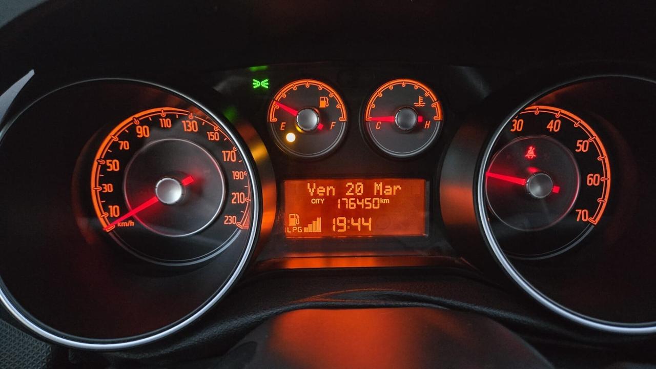 Fiat Punto 1.4 8V 5 porte Easypower Lounge