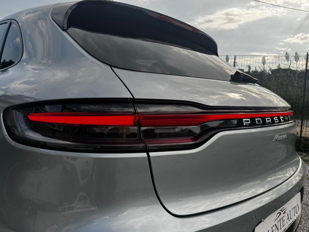 Porsche Macan 2.0 245cv Tetto apribile/Garanzia/Permute