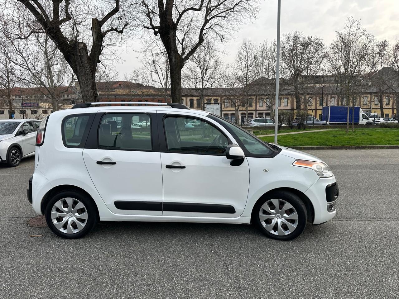 Citroen C3 Picasso 1.4 VTi 95 GPL della casa fino 2033
