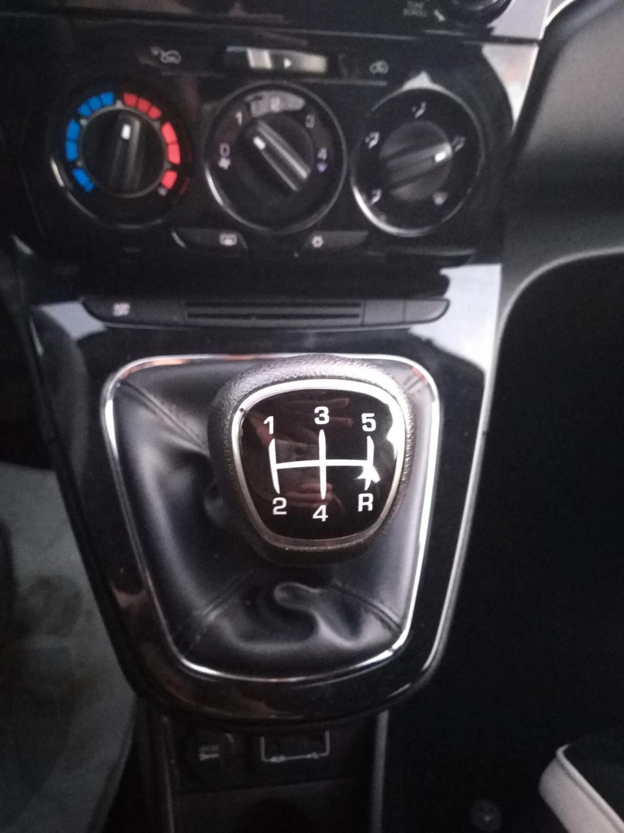 Lancia Ypsilon 1.3 MJT 16V 95 CV 5 porte S&S Gold