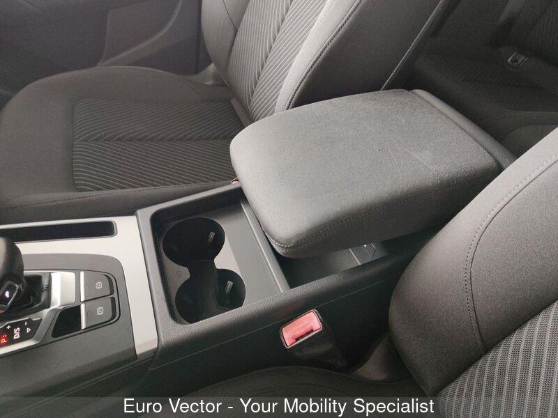 Audi Q5 2.0 TDI quattro S tronic Business