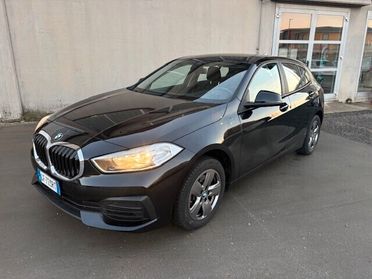 Bmw 116 116d 5p. Advantage