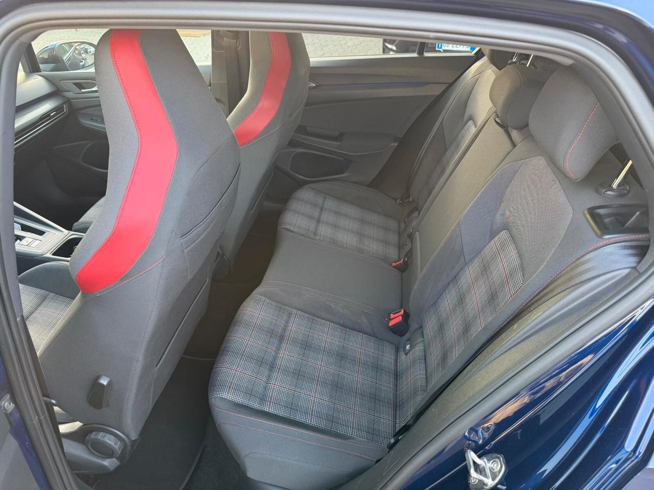 Volkswagen Golf GTI 2.0 DSG TETTO APRIBILE