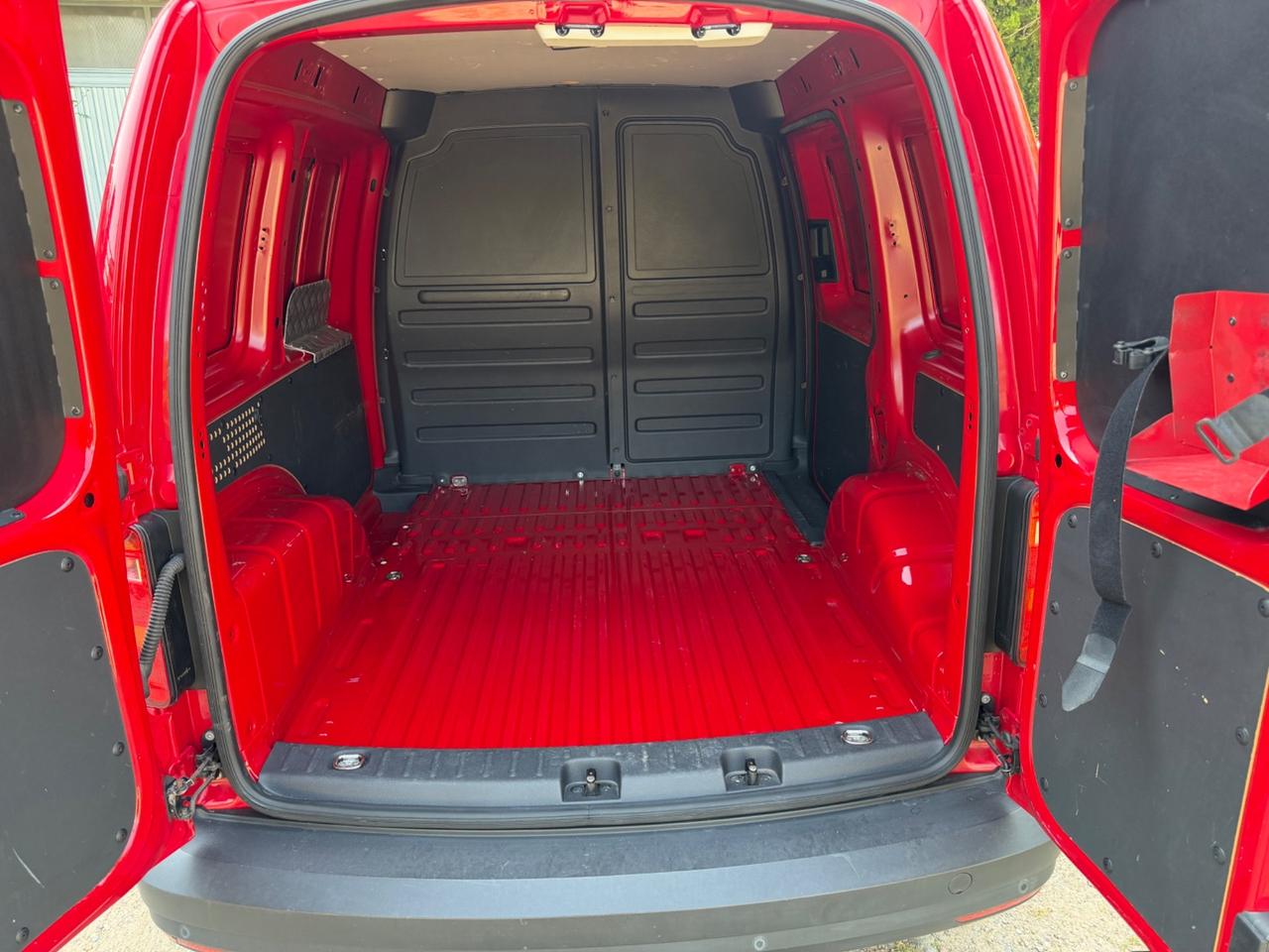 Volkswagen Caddy 2.0 TDI 122 CV 4Motion Furgone