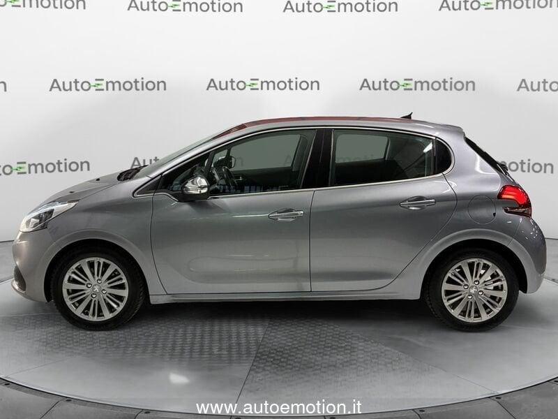 Peugeot 208 PureTech 82 5 porte Allure