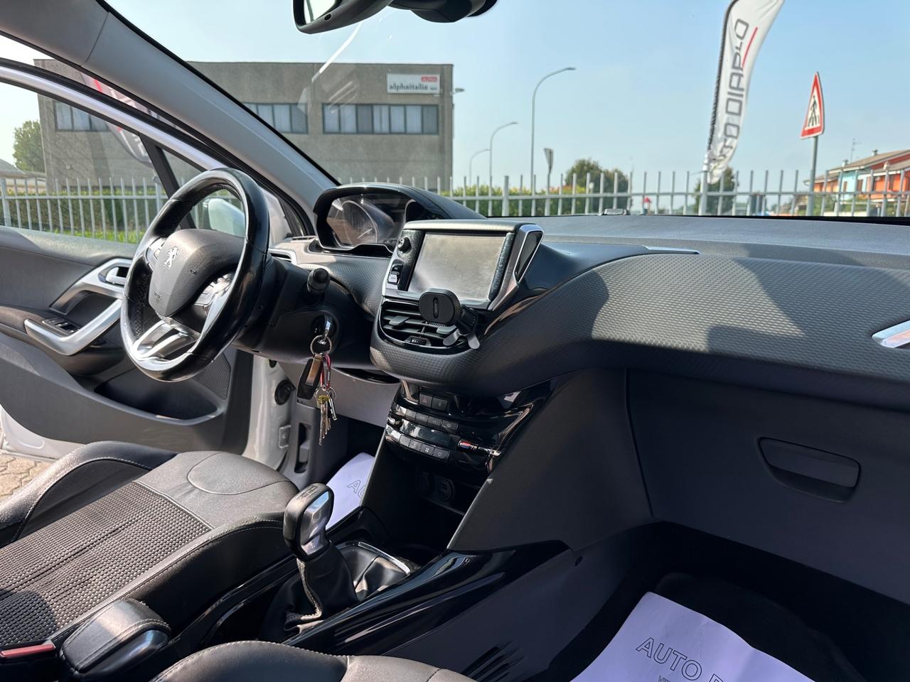 Peugeot 2008 PureTech 82 Allure