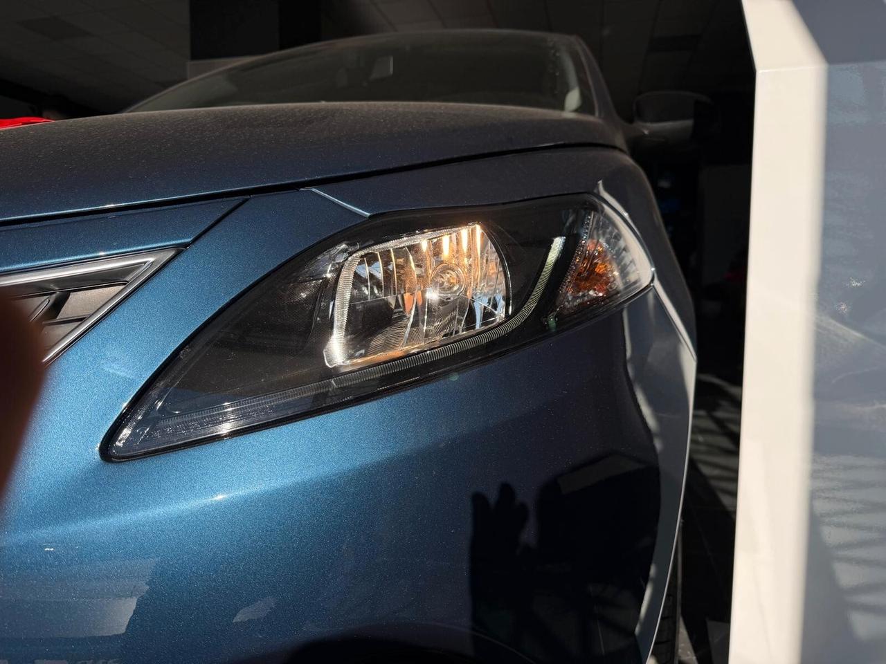 Lancia Ypsilon 1.0 FireFly 5 porte S&S Hybrid Gold