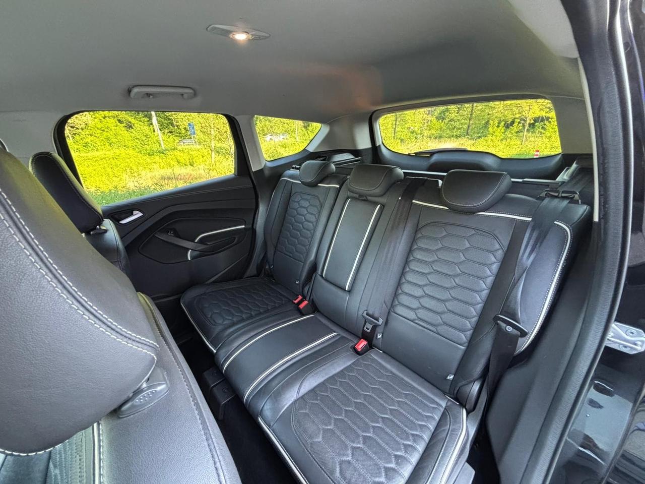 Ford Kuga 2.0 TDCI 180 CV S&S 4WD Powershift Vignale