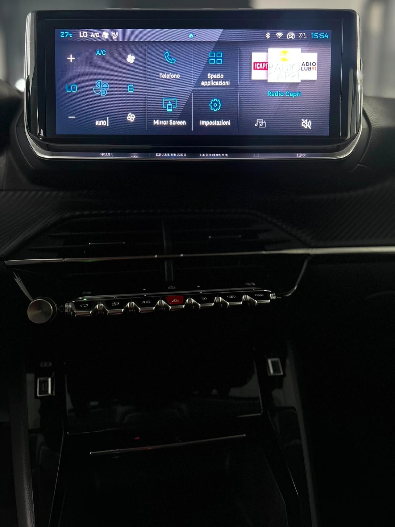 Peugeot 208 Hybrid Benzina 136 e-DCS6 Allure