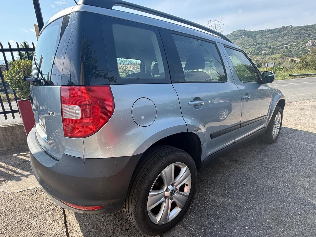 Skoda Yeti 2.0 tdi Ambition (adventure) 4x4 140cv