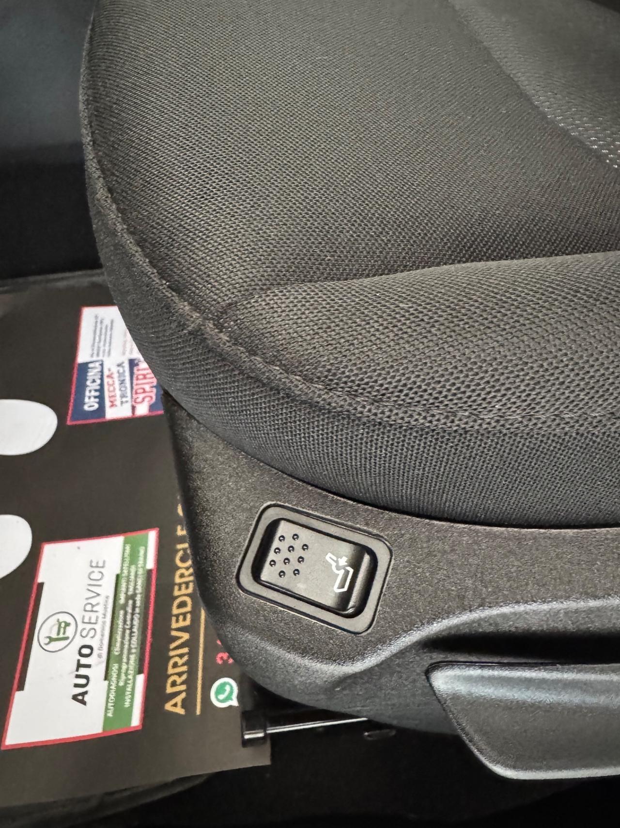 Jeep Renegade 1.6 Mjt 130 CV Longitude