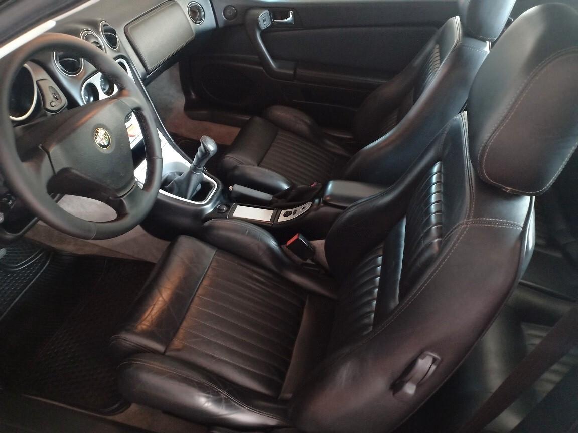 Alfa Romeo GTV 1.8i 16V Twin Spark cat