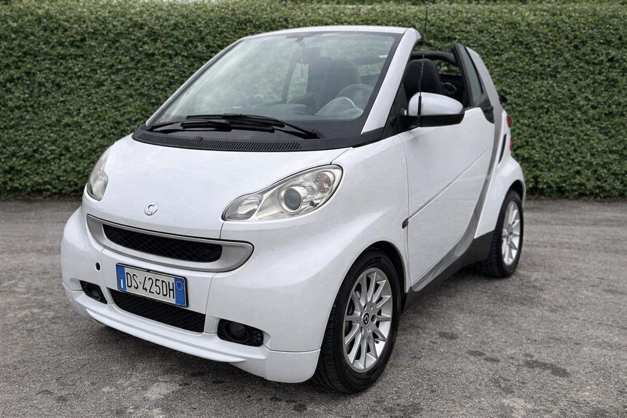 Smart ForTwo 1000 52 kW cabrio passion