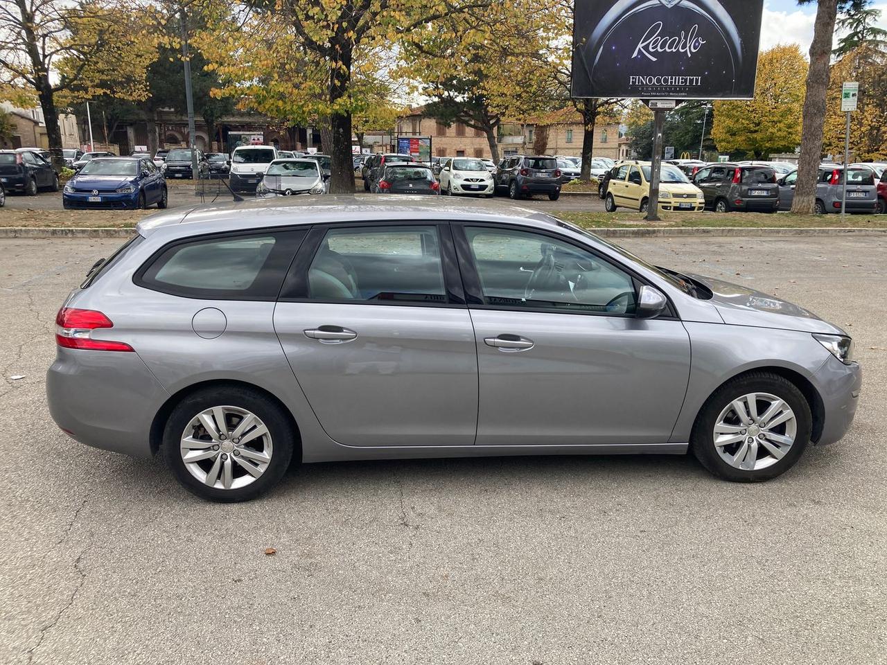 Peugeot 308 SW 1.6 Blue HDI 100 #7526