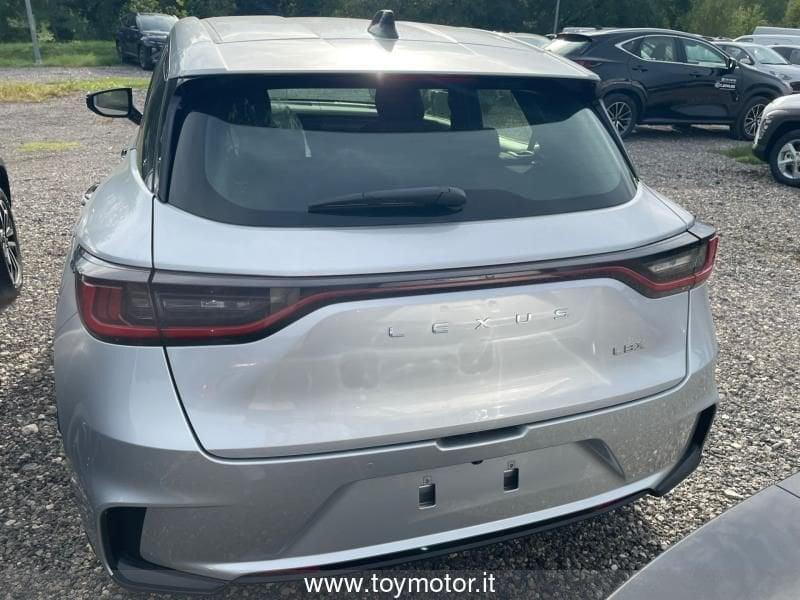 Lexus LBX Hybrid Class