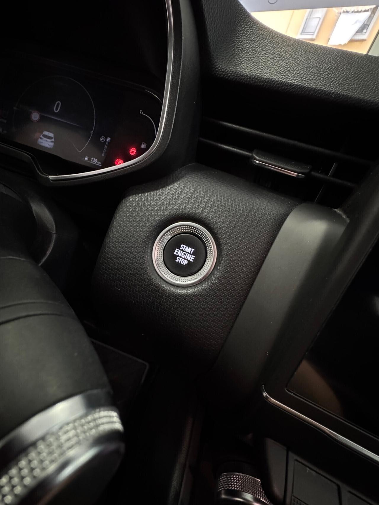 Renault Clio Hybrid E-Tech 140 CV 5 porte E-Tech