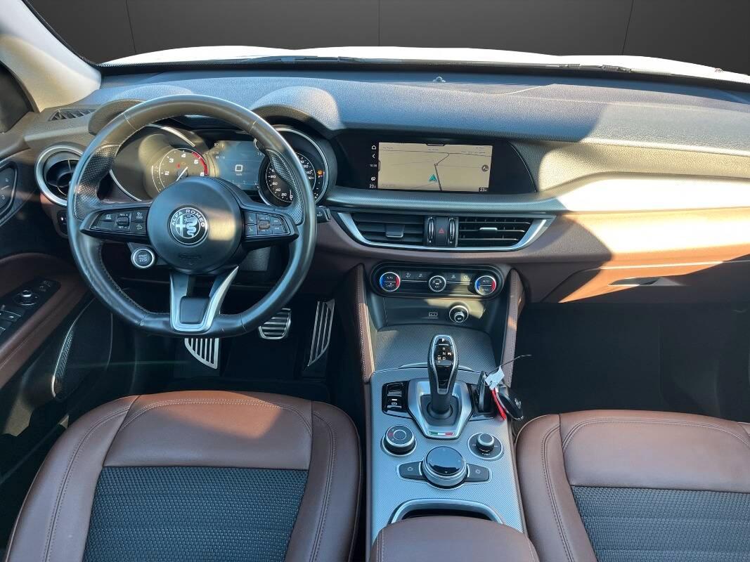 Alfa Romeo Stelvio 2.2 t Sprint Q4 190cv auto - Tetto Apribile